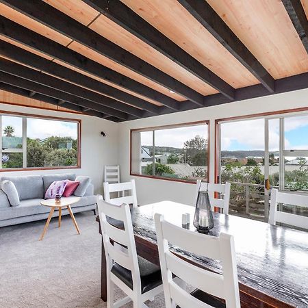 Вилла Couches, Bar Table & Kawau View Snells Beach Экстерьер фото